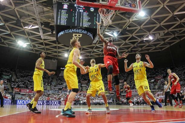 更是精神旗 更是精神旗