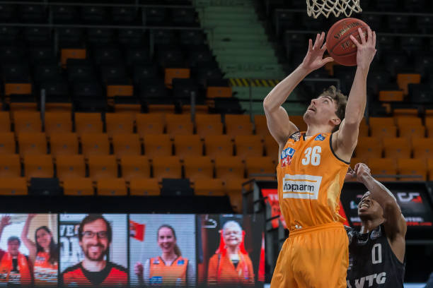 解高位逼抢 解高位逼抢